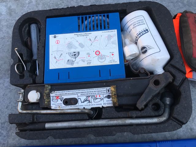 bontott MINI HATCHBACK Emelő