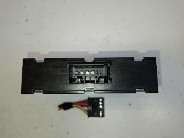 bontott MINI HATCHBACK Feszültségszabályzó