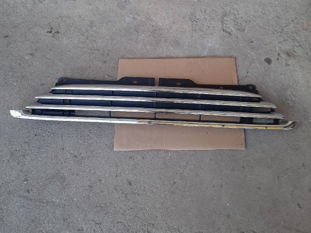 bontott MINI HATCHBACK Hűtőrács