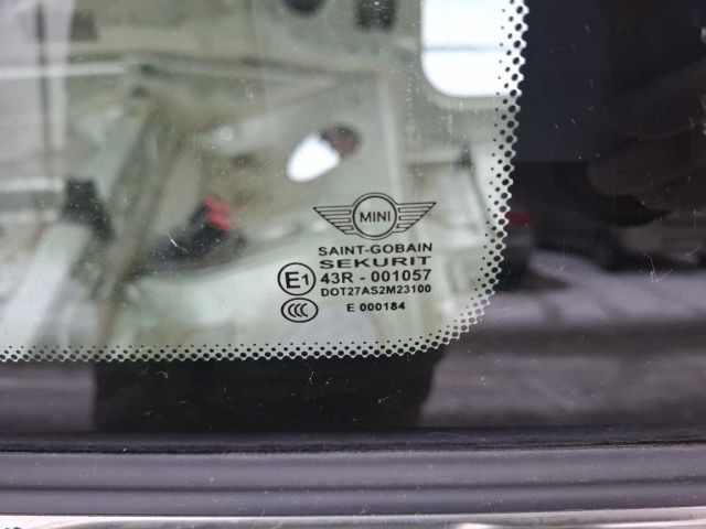 bontott MINI HATCHBACK Jobb C Oszlop Oldalablak Üveg