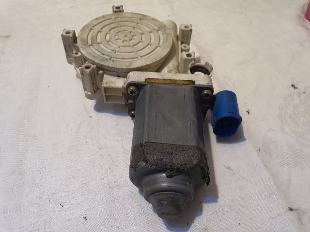 bontott MINI HATCHBACK Jobb első Ablakemelő Motor