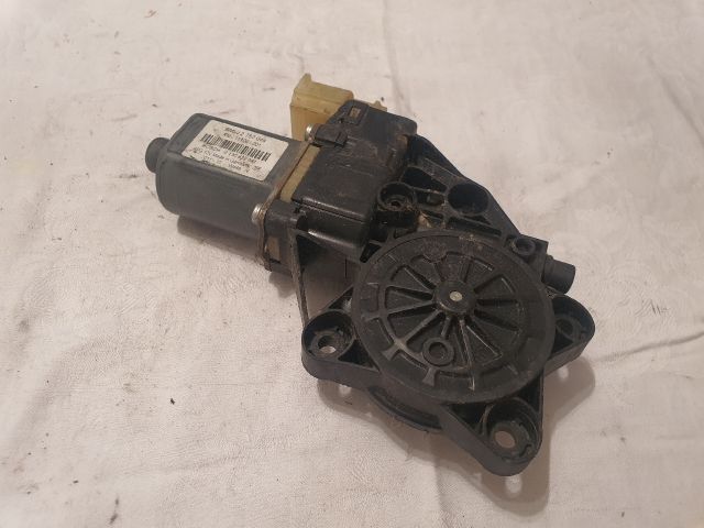 bontott MINI HATCHBACK Jobb első Ablakemelő Motor