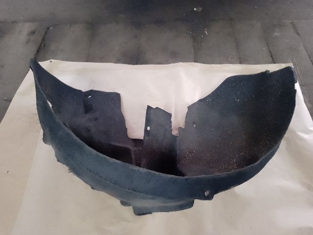 bontott MINI HATCHBACK Jobb első Dobbetét (Kerékjárati, Műanyag)