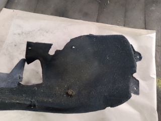 bontott MINI HATCHBACK Jobb első Dobbetét (Kerékjárati, Műanyag)