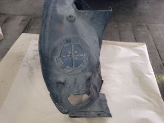 bontott MINI HATCHBACK Jobb első Dobbetét (Kerékjárati, Műanyag)