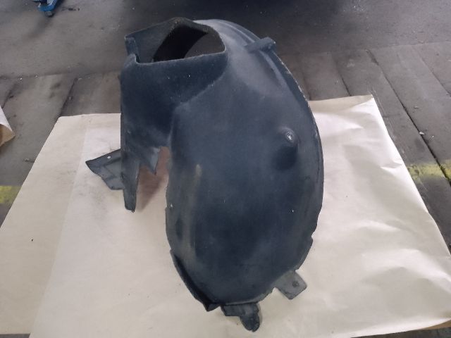 bontott MINI HATCHBACK Jobb első Dobbetét (Kerékjárati, Műanyag)