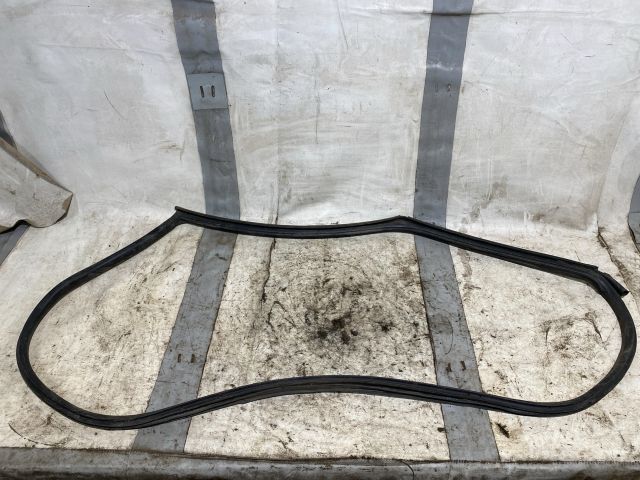 bontott MINI HATCHBACK Jobb első Gumikéder