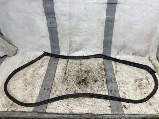 bontott MINI HATCHBACK Jobb első Gumikéder