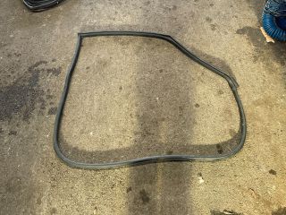 bontott MINI HATCHBACK Jobb első Gumikéder