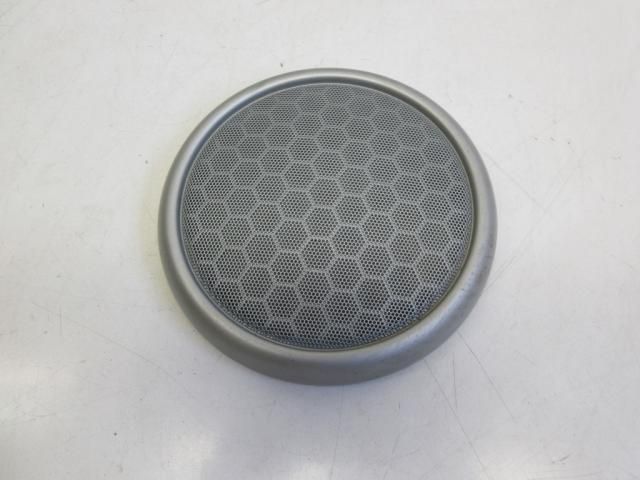 bontott MINI HATCHBACK Jobb első Hangszóró Burkolat