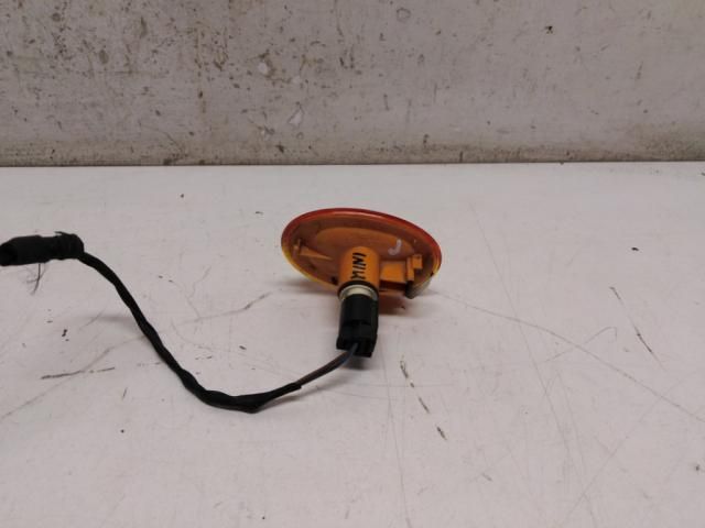 bontott MINI HATCHBACK Jobb első Irányjelző