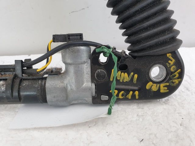 bontott MINI HATCHBACK Jobb első Övfeszítő