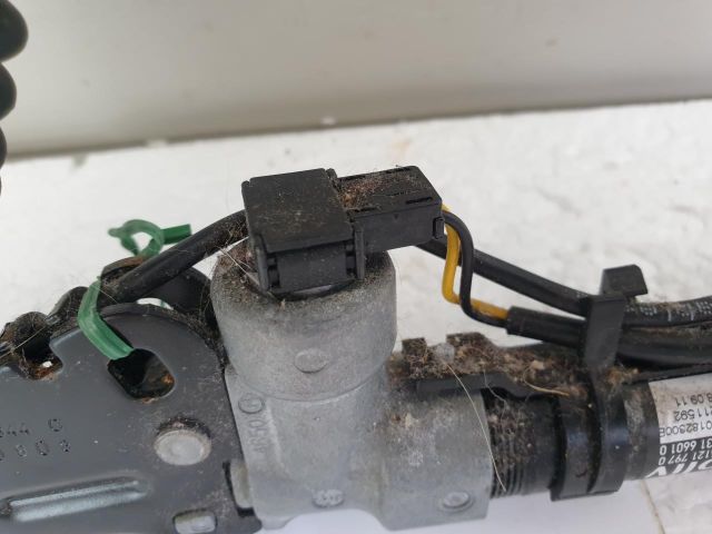 bontott MINI HATCHBACK Jobb első Övfeszítő