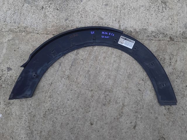 bontott MINI HATCHBACK Jobb első Sárvédő Szélesítő