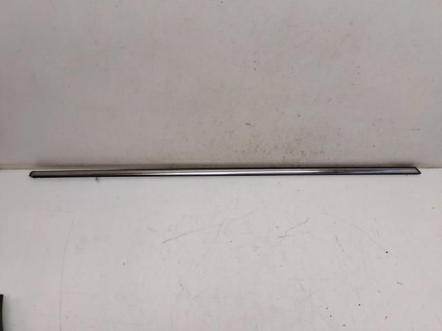 bontott MINI HATCHBACK Jobb első Vízlehúzó Gumicsík