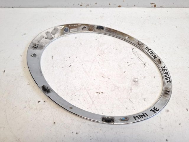 bontott MINI HATCHBACK Jobb Fényszóró Lámpakeret