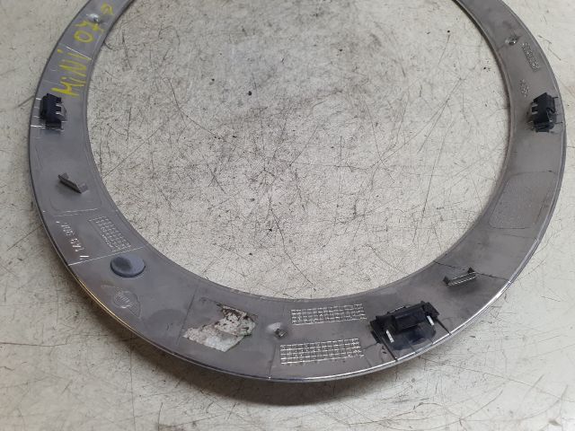 bontott MINI HATCHBACK Jobb Fényszóró Lámpakeret