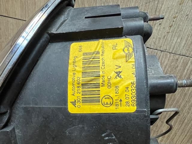 bontott MINI HATCHBACK Jobb Fényszóró