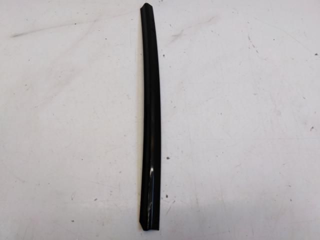 bontott MINI HATCHBACK Jobb hátsó Ablak Díszléc