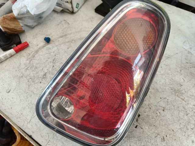 bontott MINI HATCHBACK Jobb Hátsó Lámpa