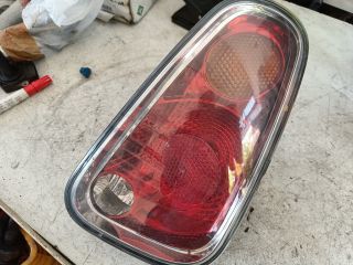 bontott MINI HATCHBACK Jobb Hátsó Lámpa