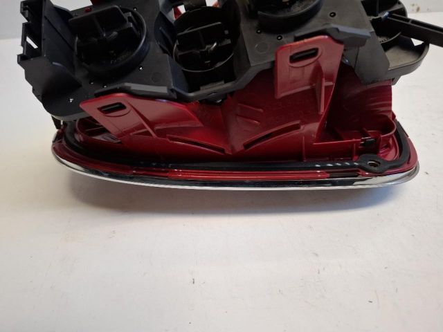 bontott MINI HATCHBACK Jobb Hátsó Lámpa