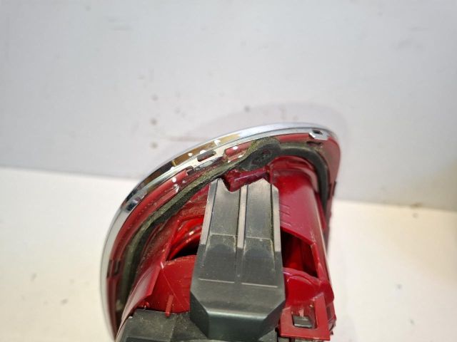 bontott MINI HATCHBACK Jobb Hátsó Lámpa