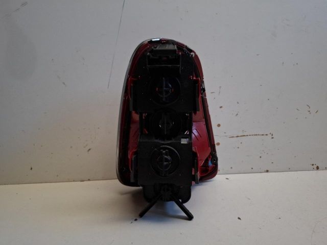 bontott MINI HATCHBACK Jobb Hátsó Lámpa
