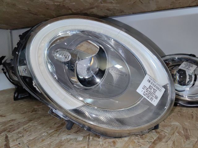 bontott MINI HATCHBACK Jobb Ledes Fényszóró