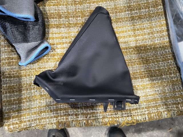 bontott MINI HATCHBACK Kézifék Szoknya