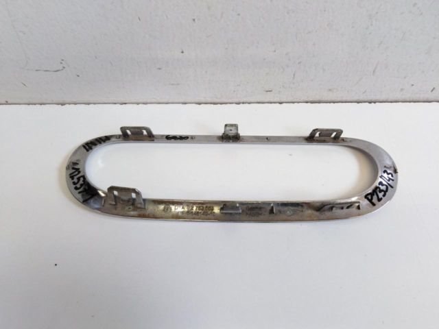 bontott MINI HATCHBACK Ködzárófény Keret