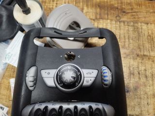 bontott MINI HATCHBACK Középkonzol Vezérlő Panel