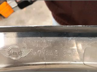 bontott MINI HATCHBACK Motorháztető Díszrács