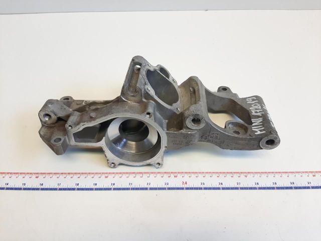 bontott MINI HATCHBACK Generátor Tartó Bak