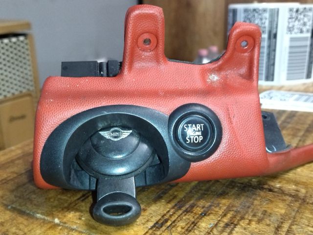 bontott MINI HATCHBACK Gyújtáskapcsoló Házzal