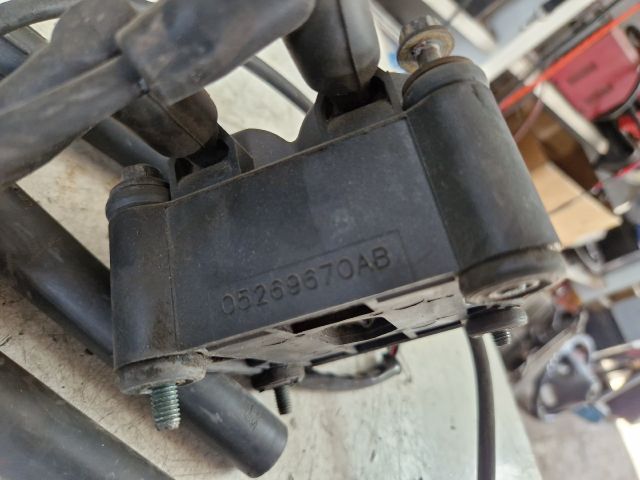 bontott MINI HATCHBACK Gyújtótrafó Szett