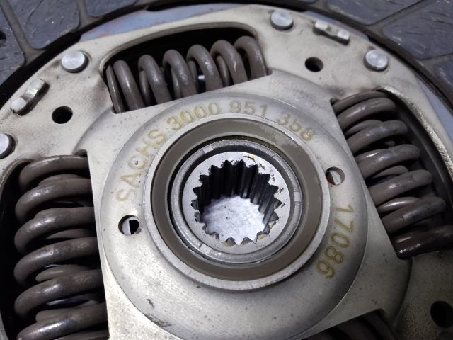 bontott MINI HATCHBACK Kuplung Szett Lendkerékkel