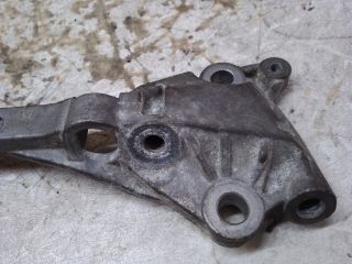 bontott MINI HATCHBACK Motor Tartó Bak Jobb