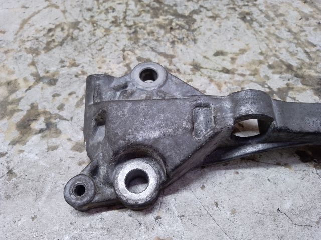 bontott MINI HATCHBACK Motor Tartó Bak Jobb