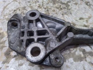 bontott MINI HATCHBACK Motor Tartó Bak Jobb