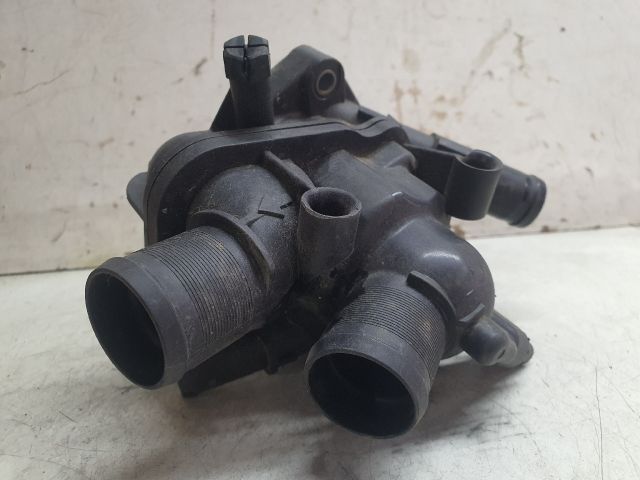 bontott MINI HATCHBACK Termosztátház