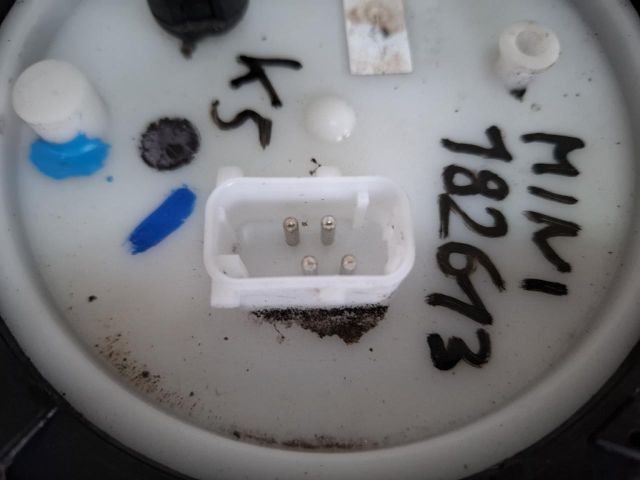 bontott MINI HATCHBACK Üzemanyag Szivattyú