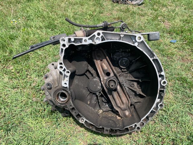 bontott MINI HATCHBACK Váltó (Mechanikus)