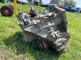 bontott MINI HATCHBACK Váltó (Mechanikus)