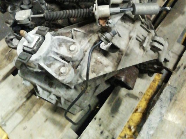 bontott MINI HATCHBACK Váltó (Mechanikus)