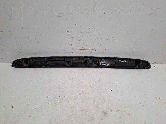 bontott MINI HATCHBACK Rendszámtábla Világítás Keret