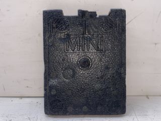 bontott MINI HATCHBACK Szerszámkészlet