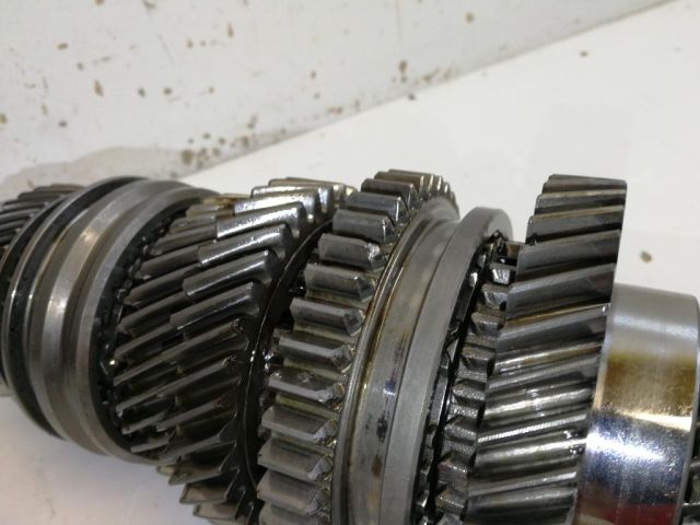 bontott MINI HATCHBACK Váltó Fogaskerék