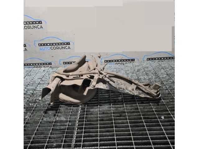 bontott MITSUBISHI ASX Bal hátsó Csonkállvány