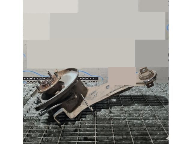 bontott MITSUBISHI ASX Bal hátsó Csonkállvány